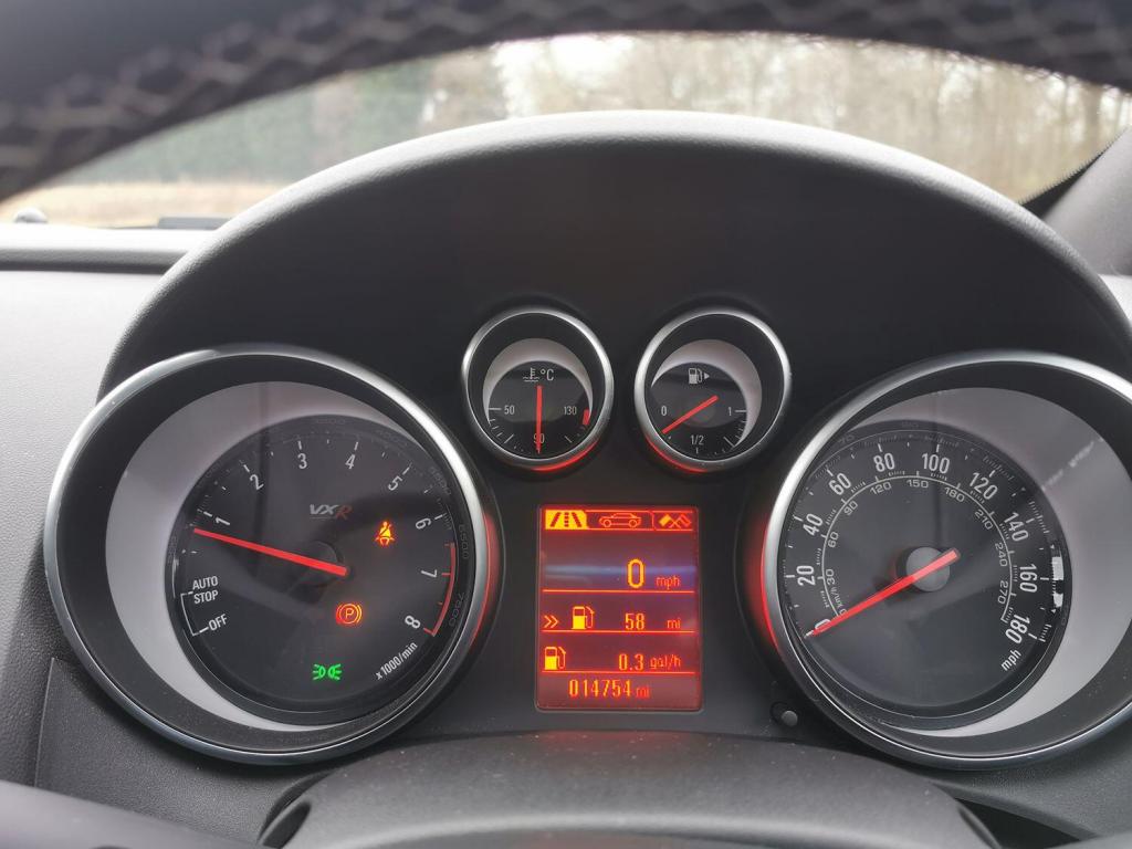 VAUXHALL ASTRA GTC 2.0 T VXR  2013
