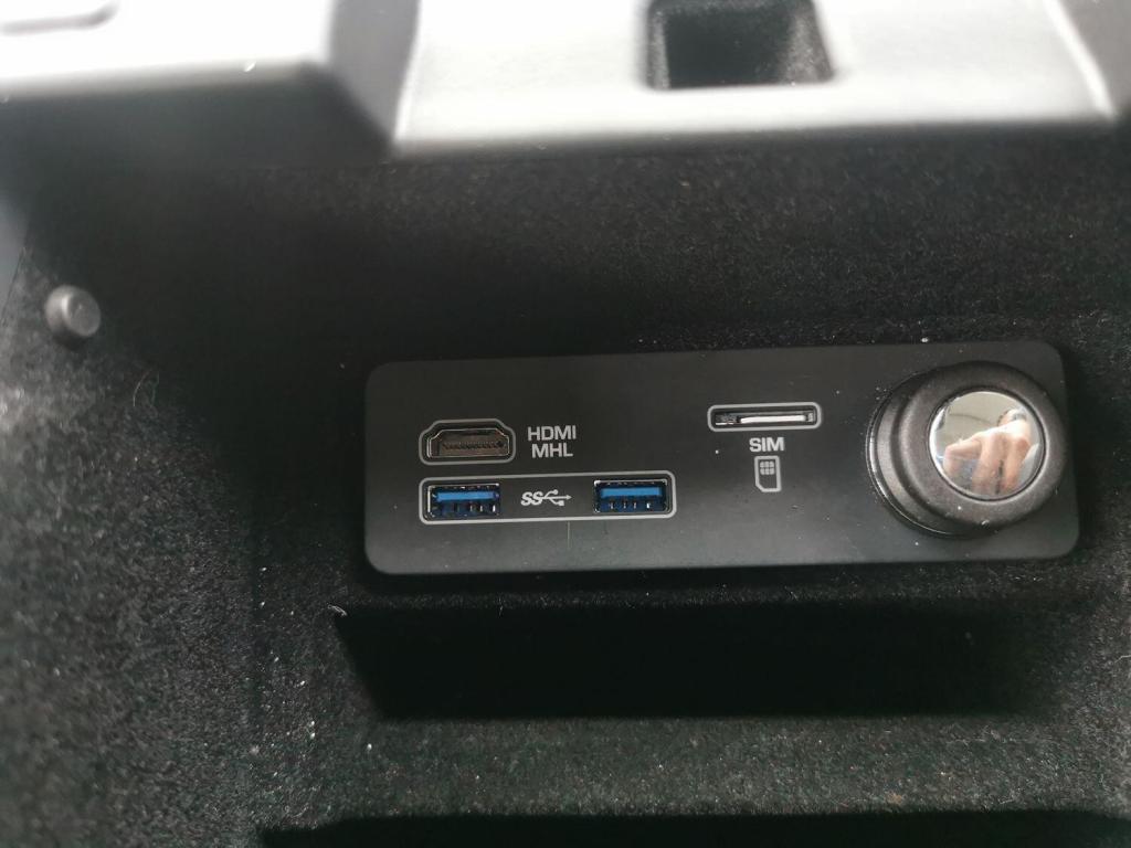 LAND ROVER RANGE ROVER SPORT 3.0 SD V6 HSE  2017