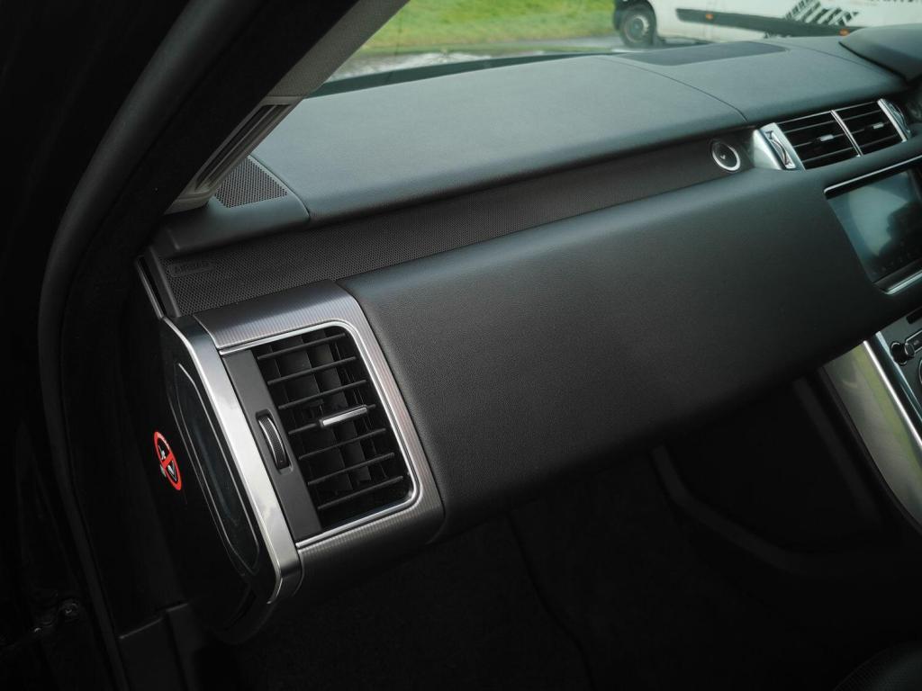 LAND ROVER RANGE ROVER SPORT 3.0 SD V6 HSE  2017