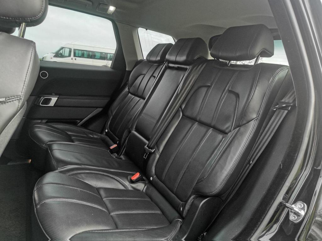 LAND ROVER RANGE ROVER SPORT 3.0 SD V6 HSE  2017