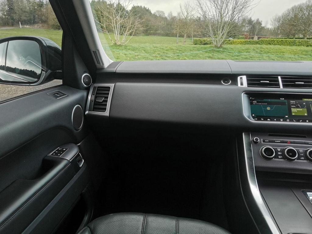 LAND ROVER RANGE ROVER SPORT 3.0 SD V6 HSE  2017