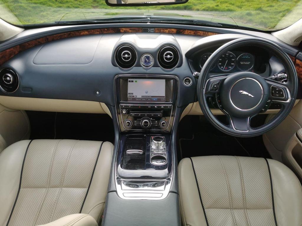 JAGUAR XJ 3.0 d V6 Portfolio  2010
