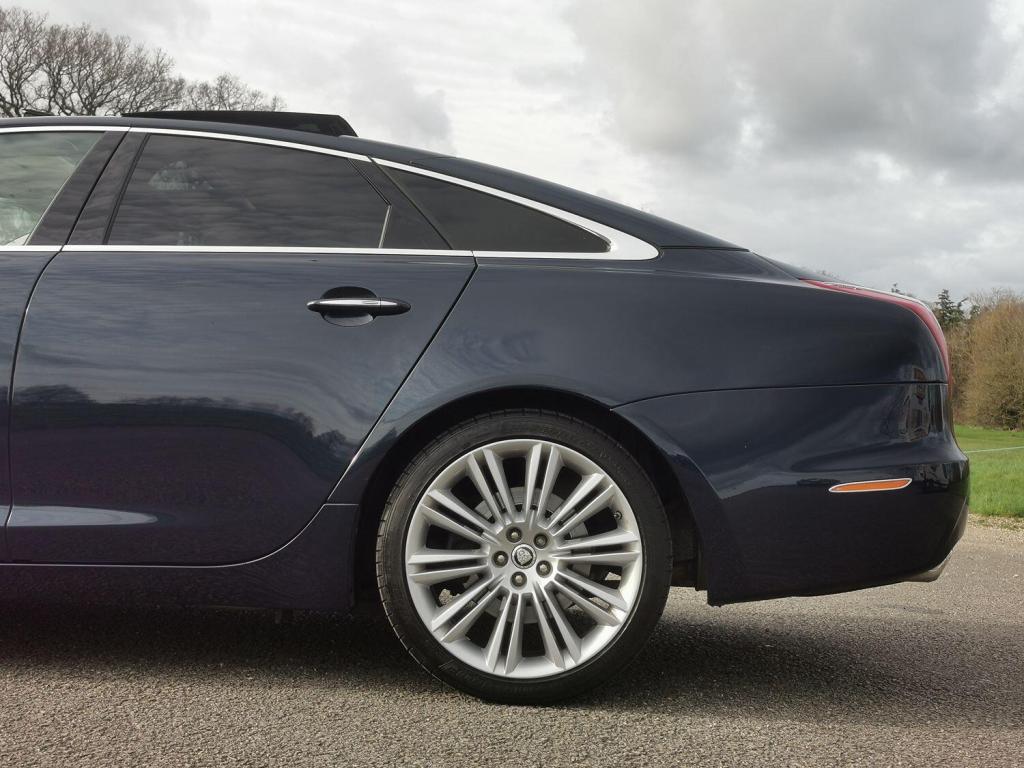 JAGUAR XJ 3.0 d V6 Portfolio  2010