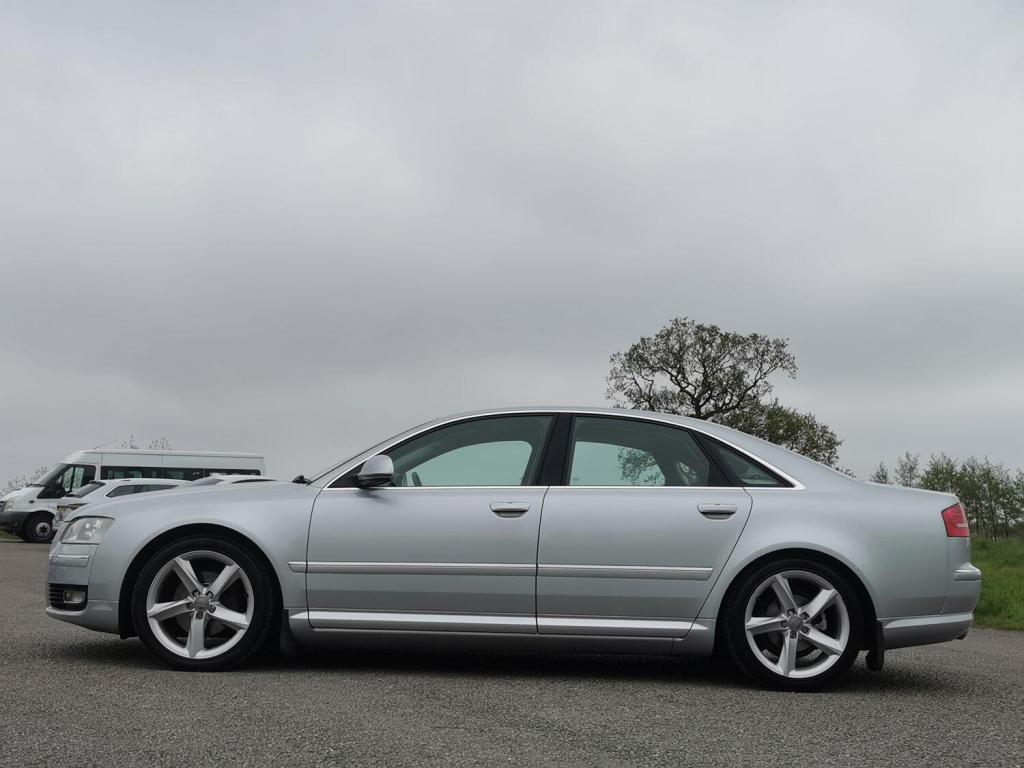 AUDI A8 3.0 TDI Sport  2009
