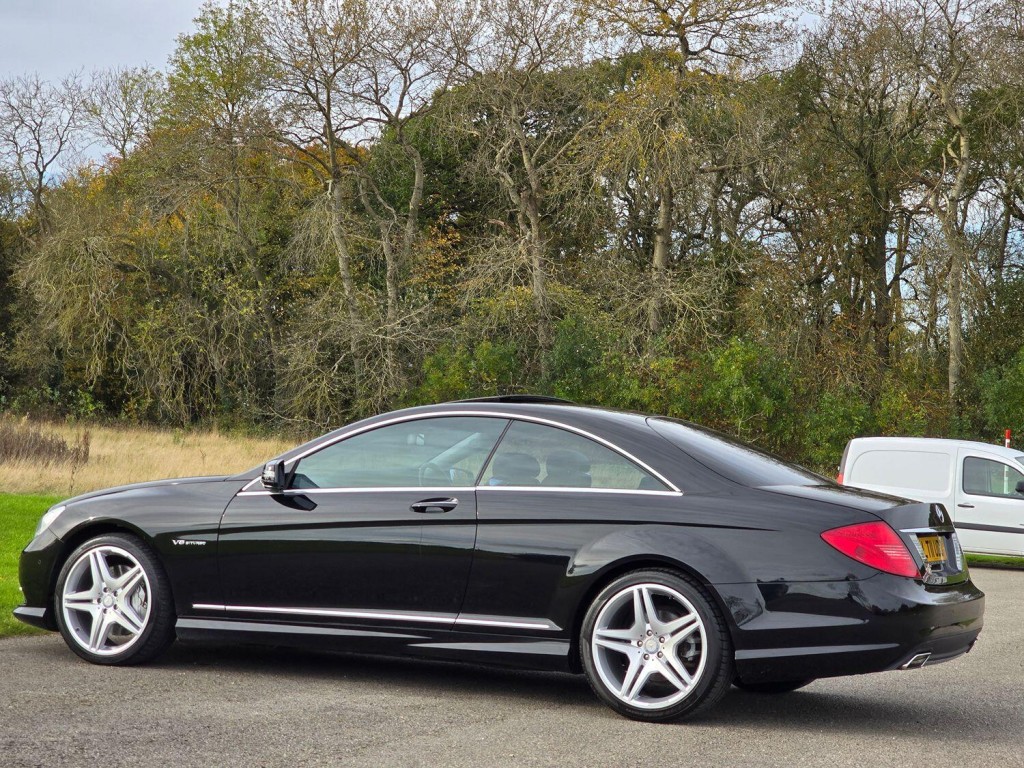 MERCEDES-BENZ CL 4.7 CL500 V8 BlueEfficiency  2011