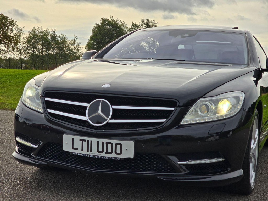 MERCEDES-BENZ CL 4.7 CL500 V8 BlueEfficiency  2011