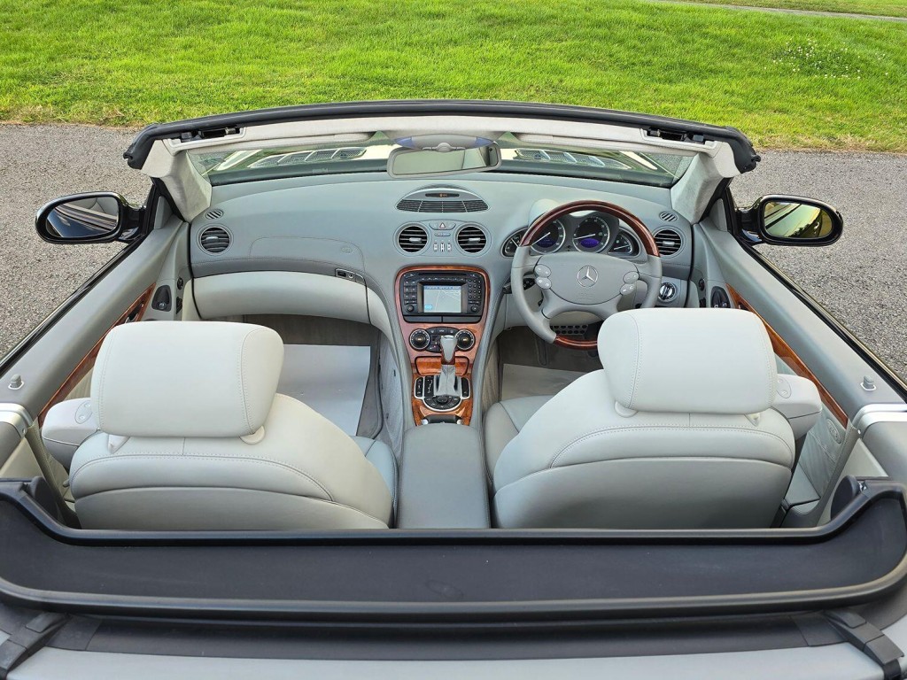 MERCEDES-BENZ SL CLASS 5.5 SL600 2003