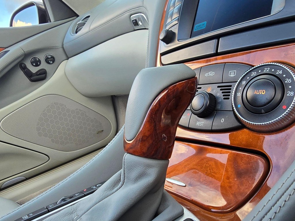 MERCEDES-BENZ SL CLASS 5.5 SL600 2003