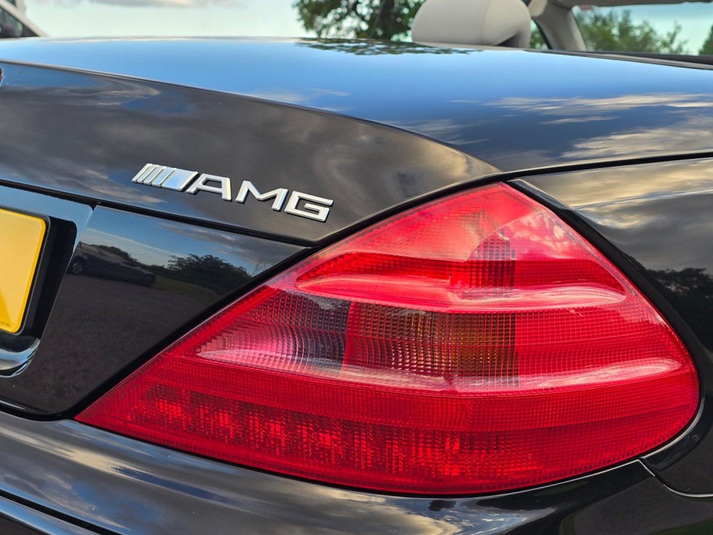 MERCEDES-BENZ SL CLASS 5.5 SL600 2003