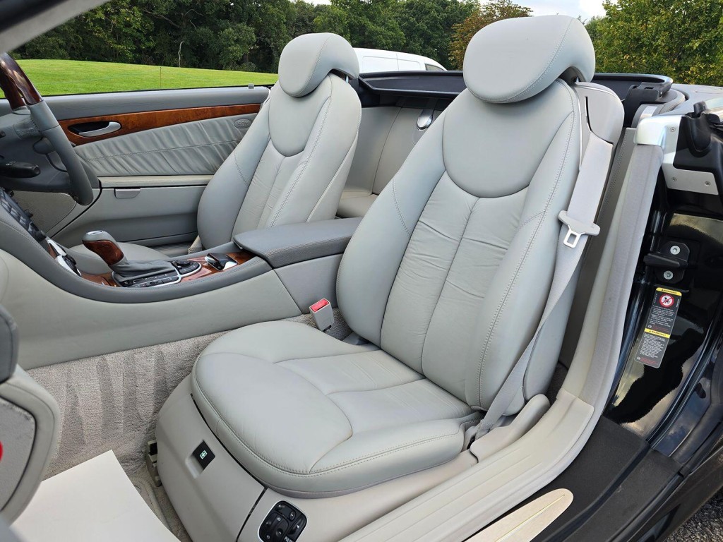 MERCEDES-BENZ SL CLASS 5.5 SL600 2003