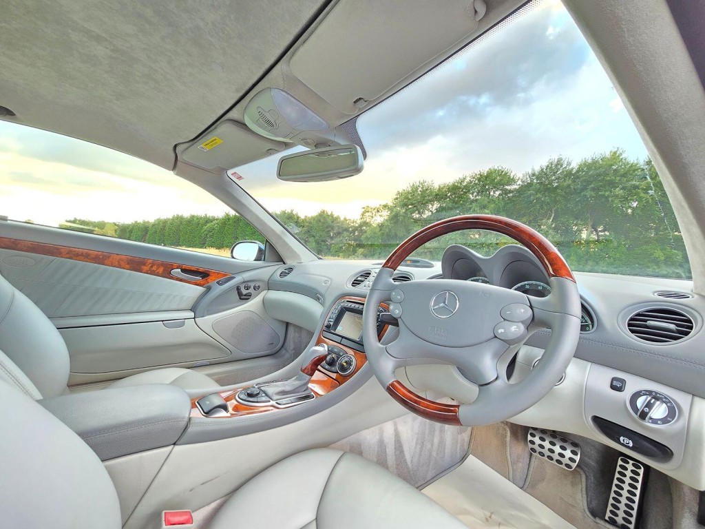 MERCEDES-BENZ SL CLASS 5.5 SL600 2003