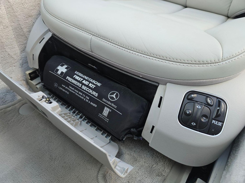 MERCEDES-BENZ SL CLASS 5.5 SL600 2003