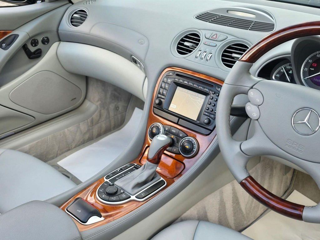 MERCEDES-BENZ SL CLASS 5.5 SL600 2003