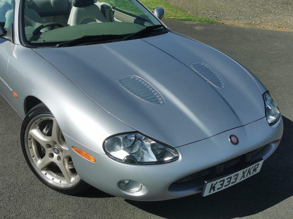 JAGUAR XKR 4.0 V8 Supercharged Convertible 2dr Auto 2001