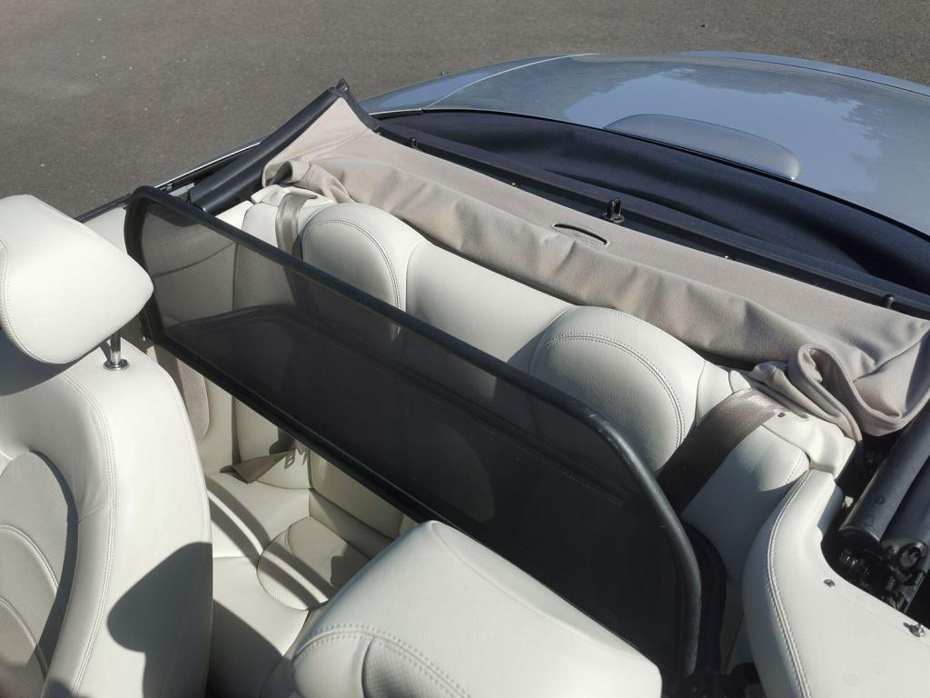 JAGUAR XKR 4.0 V8 Supercharged Convertible 2dr Auto 2001