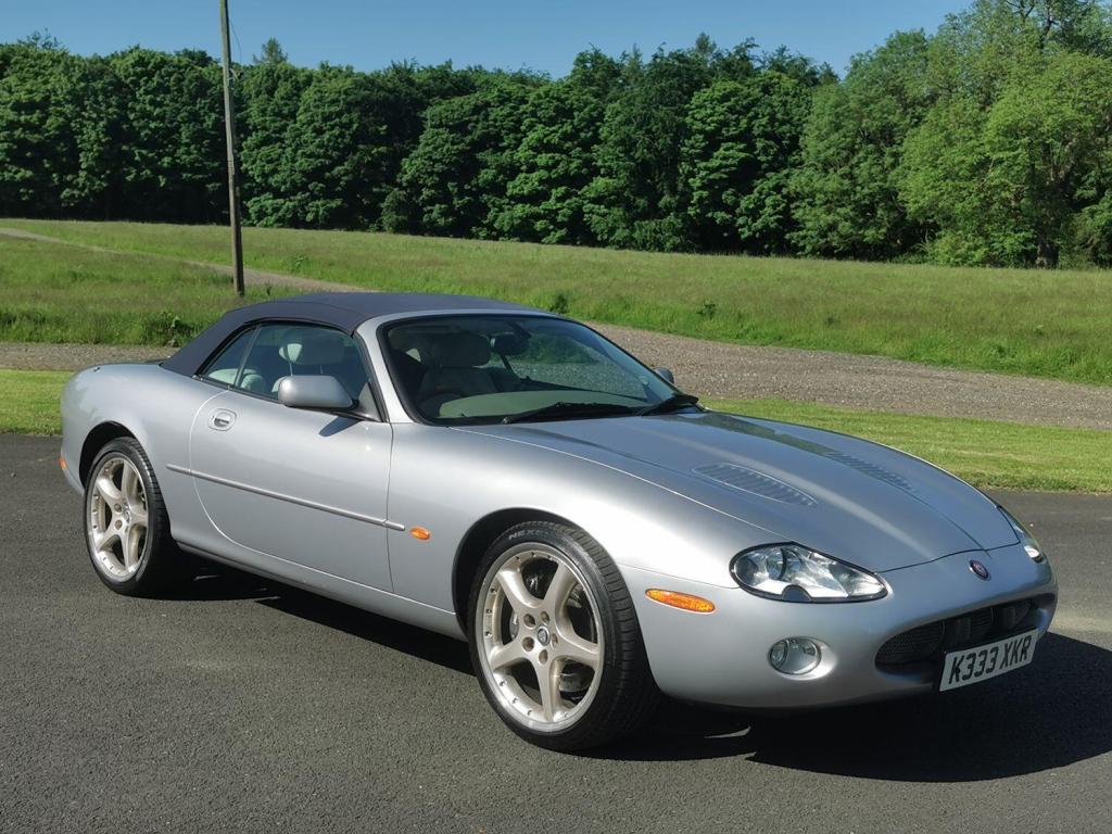 JAGUAR XKR 4.0 V8 Supercharged Convertible 2dr Auto 2001