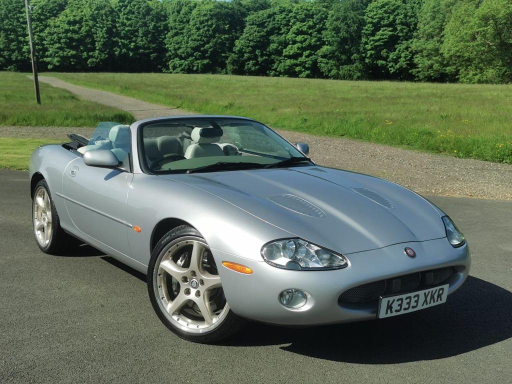 JAGUAR XKR 4.0 V8 Supercharged Convertible 2dr Auto 2001