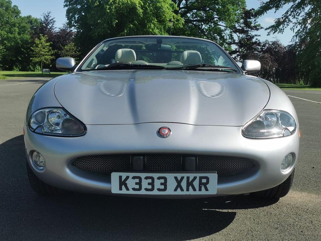 JAGUAR XKR 4.0 V8 Supercharged Convertible 2dr Auto 2001
