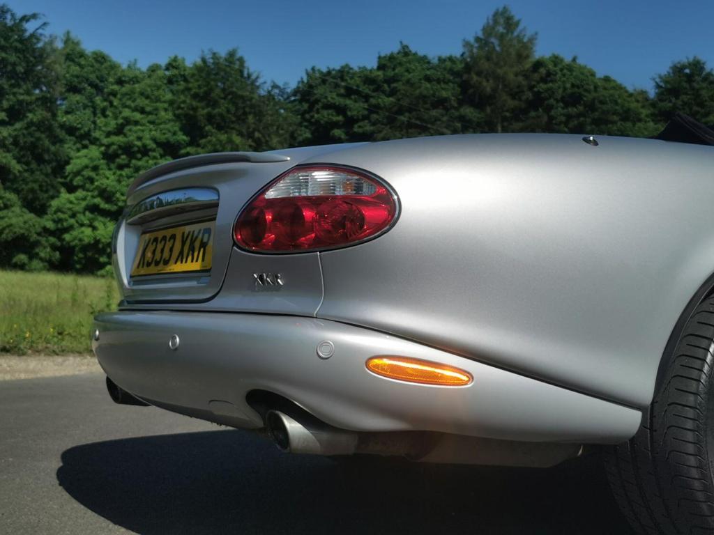 JAGUAR XKR 4.0 V8 Supercharged Convertible 2dr Auto 2001