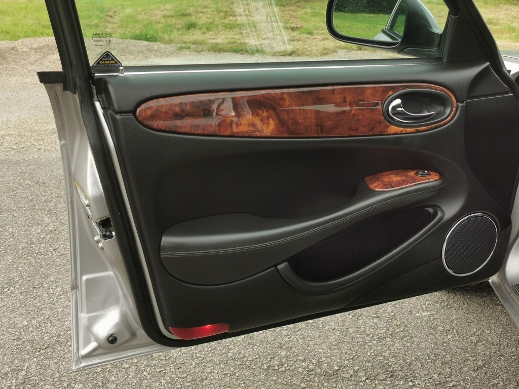 JAGUAR XJ 4.0 Sovereign 2000