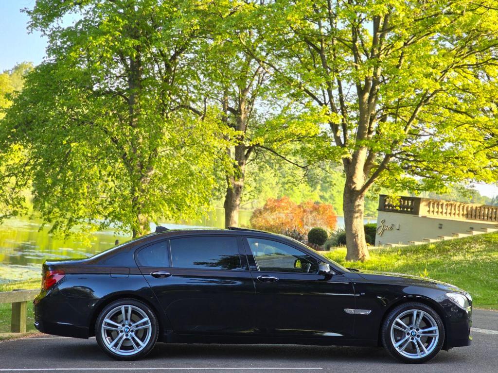 BMW 7 SERIES 6.0 760Li M Sport 2015