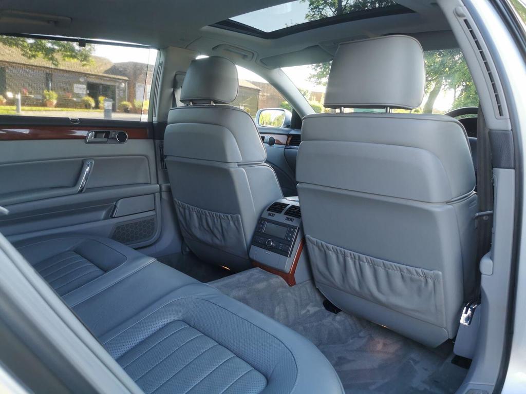 VOLKSWAGEN PHAETON 6.0 W12 2007