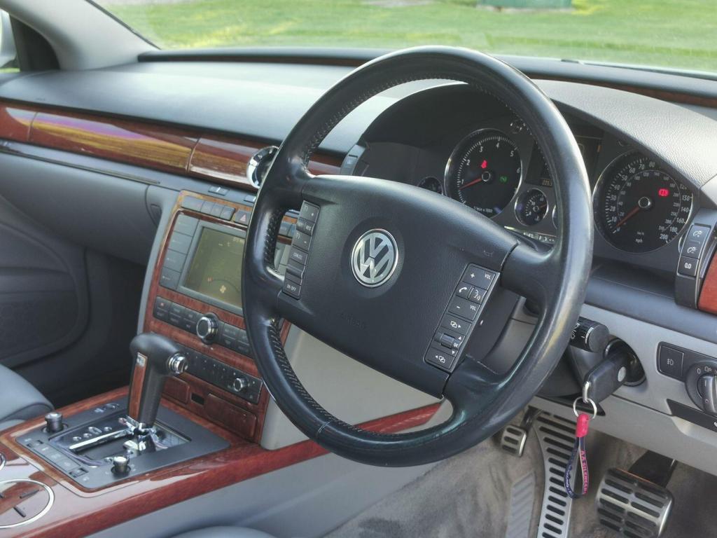 VOLKSWAGEN PHAETON 6.0 W12 2007