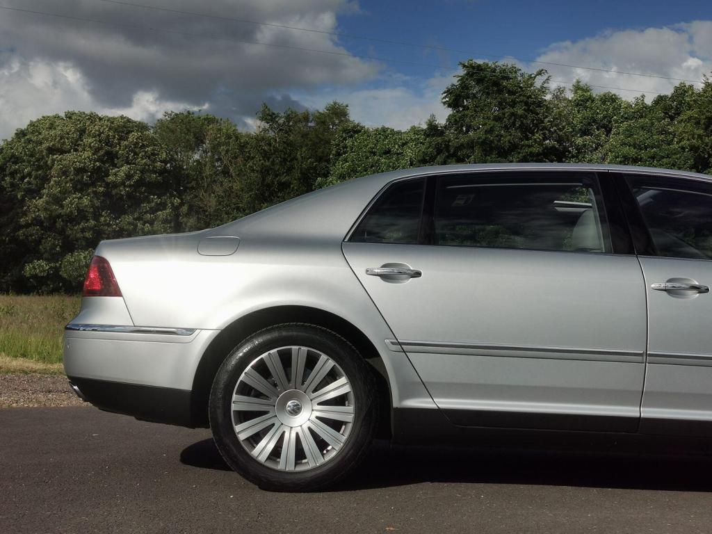 VOLKSWAGEN PHAETON 6.0 W12 2007