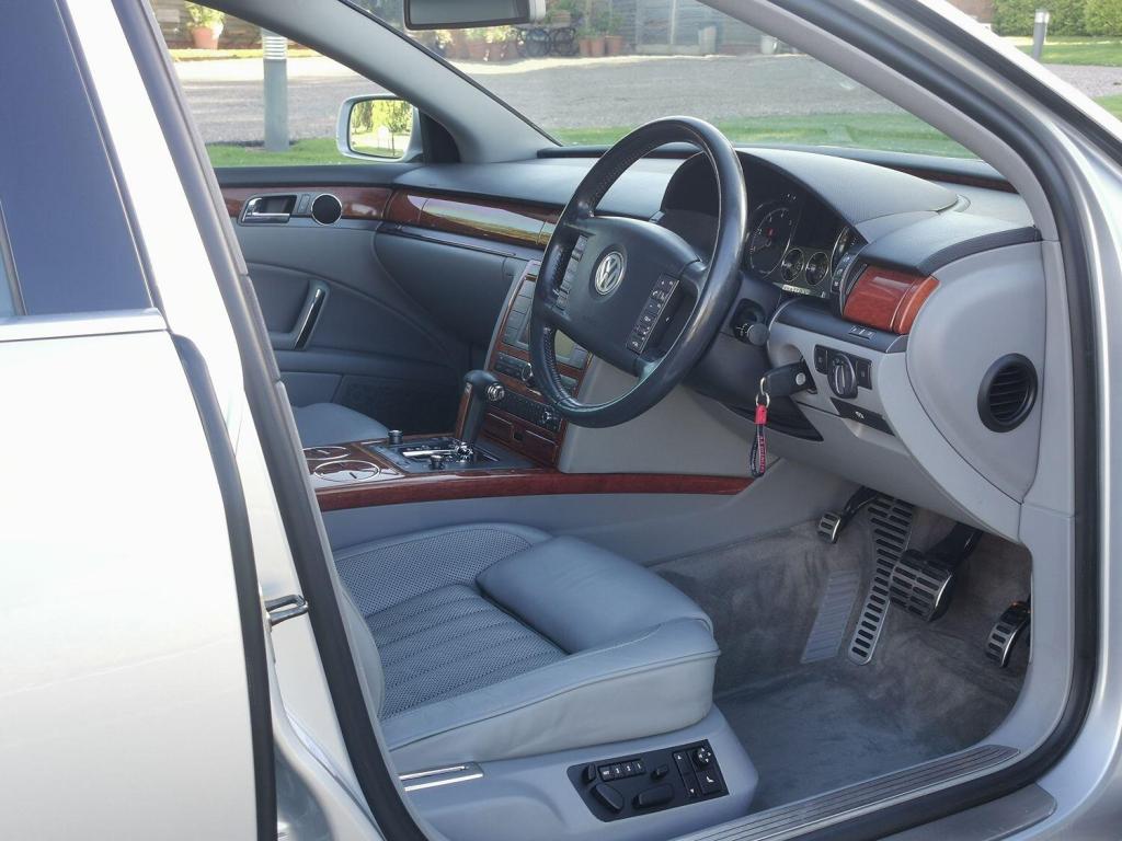 VOLKSWAGEN PHAETON 6.0 W12 2007
