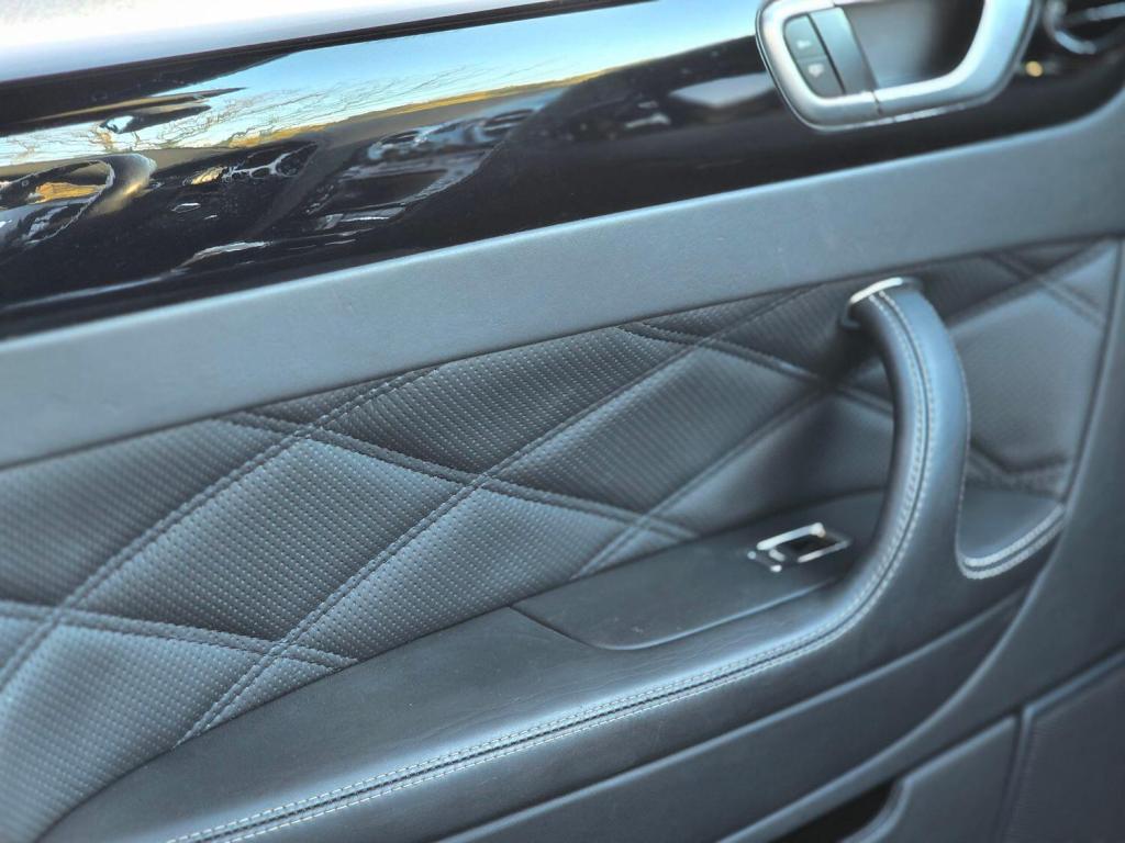 BENTLEY CONTINENTAL FLYING SPUR 6.0 W12 2008