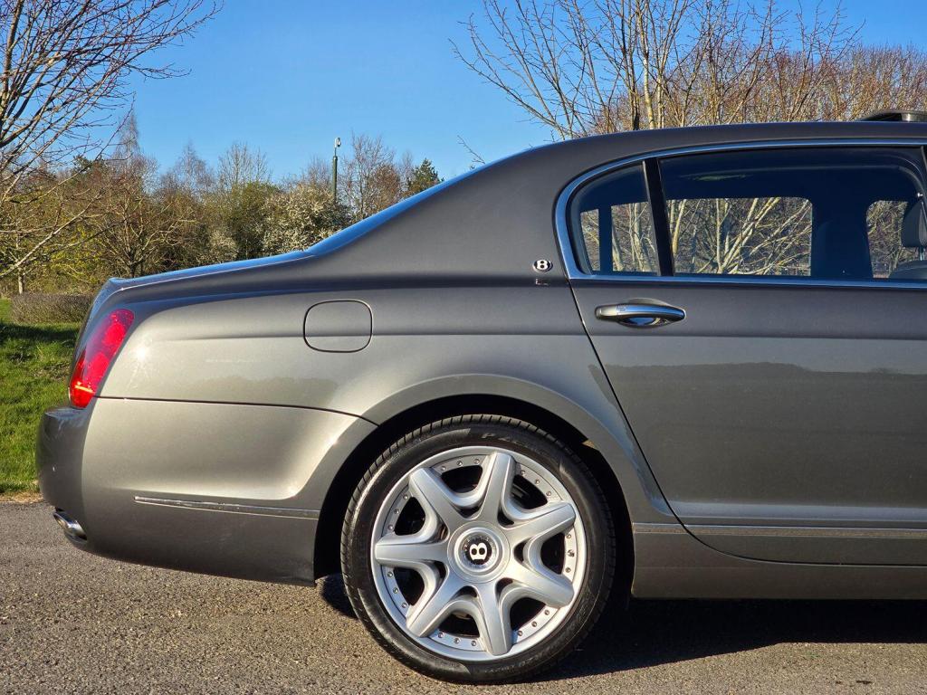 BENTLEY CONTINENTAL FLYING SPUR 6.0 W12 2008