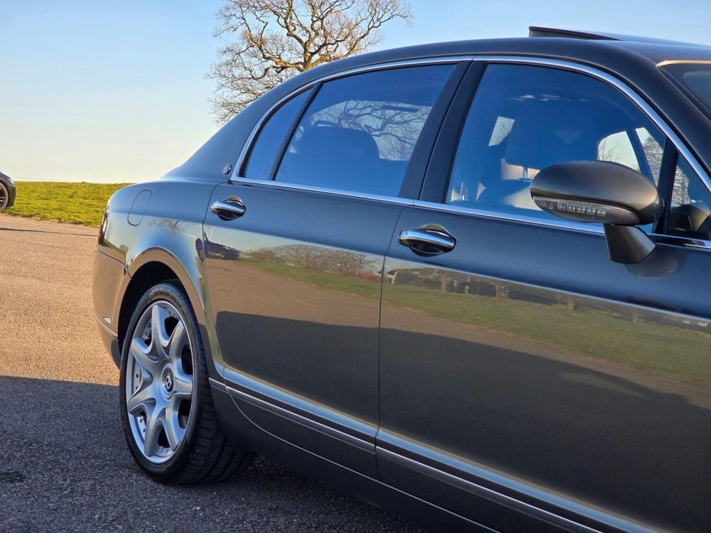 BENTLEY CONTINENTAL FLYING SPUR 6.0 W12 2008