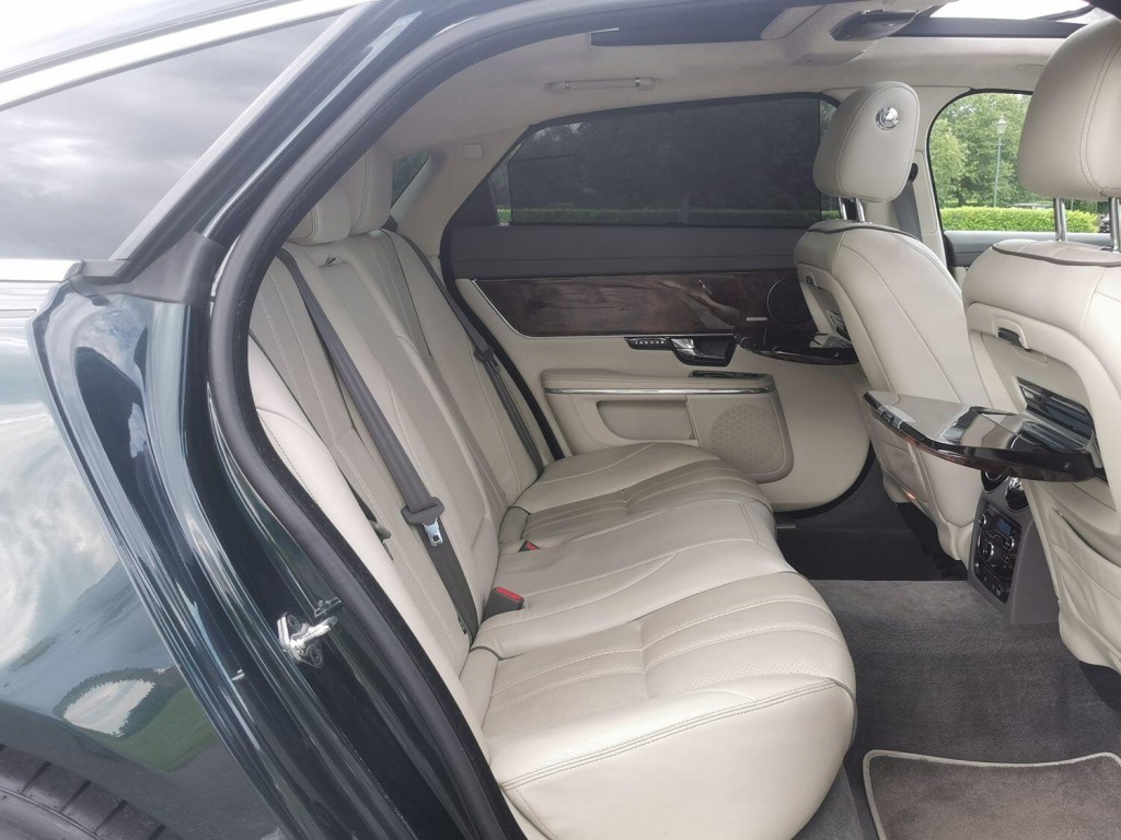JAGUAR XJ 3.0 d V6 Portfolio 2010
