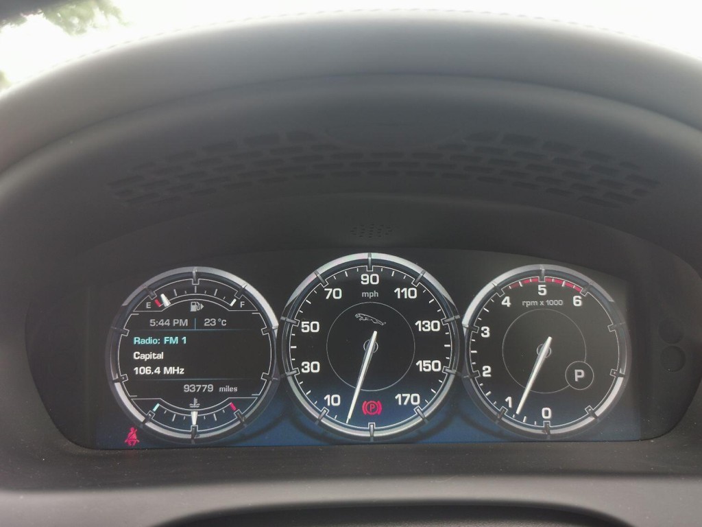 JAGUAR XJ 3.0 d V6 Portfolio 2010