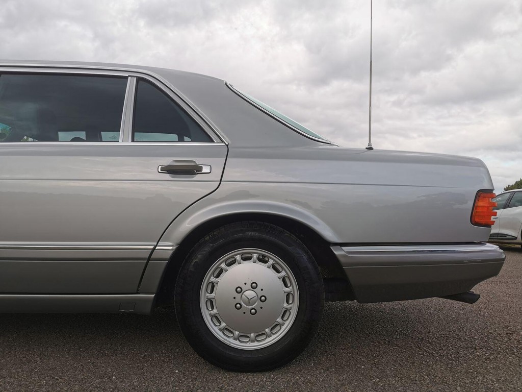 MERCEDES-BENZ 560 5.5 SEL 1996
