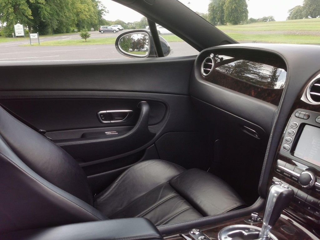 BENTLEY CONTINENTAL 6.0 GT 2005