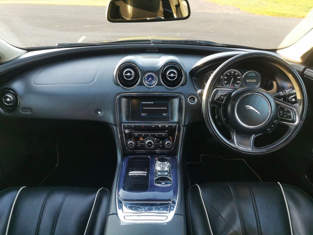 JAGUAR XJ 3.0 d V6 Portfolio 2011