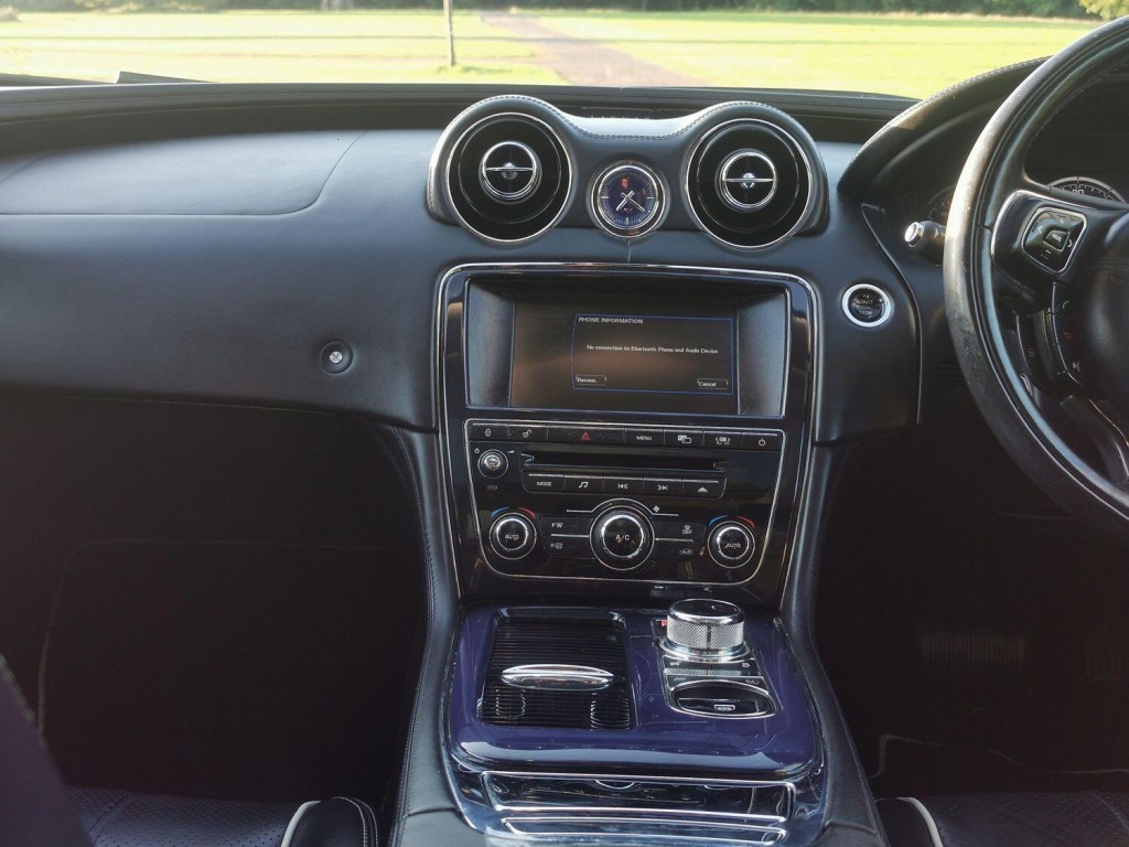JAGUAR XJ 3.0 d V6 Portfolio 2011