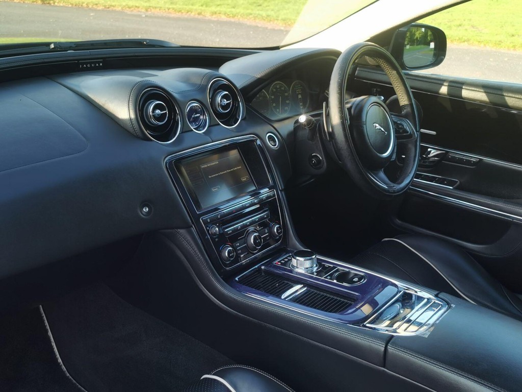 JAGUAR XJ 3.0 d V6 Portfolio 2011