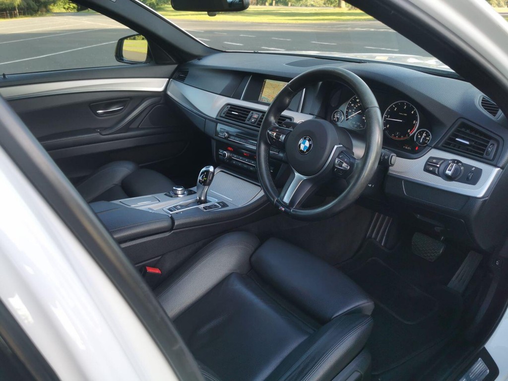 BMW 5 SERIES 2.0 520d M Sport Touring 2015