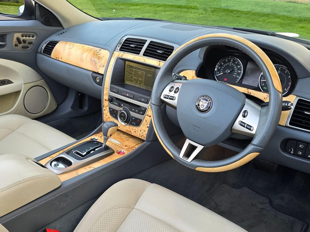 JAGUAR XK 4.2 V8 2006