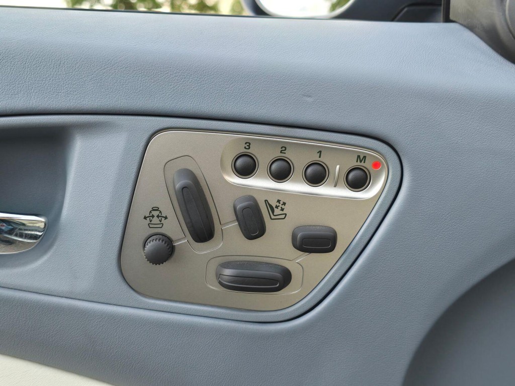 JAGUAR XK 4.2 V8 2006