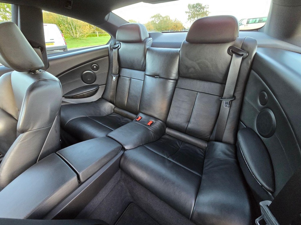 BMW M6 5.0 M6 Coupe 2005
