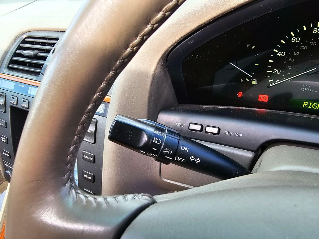 LEXUS LS  1998