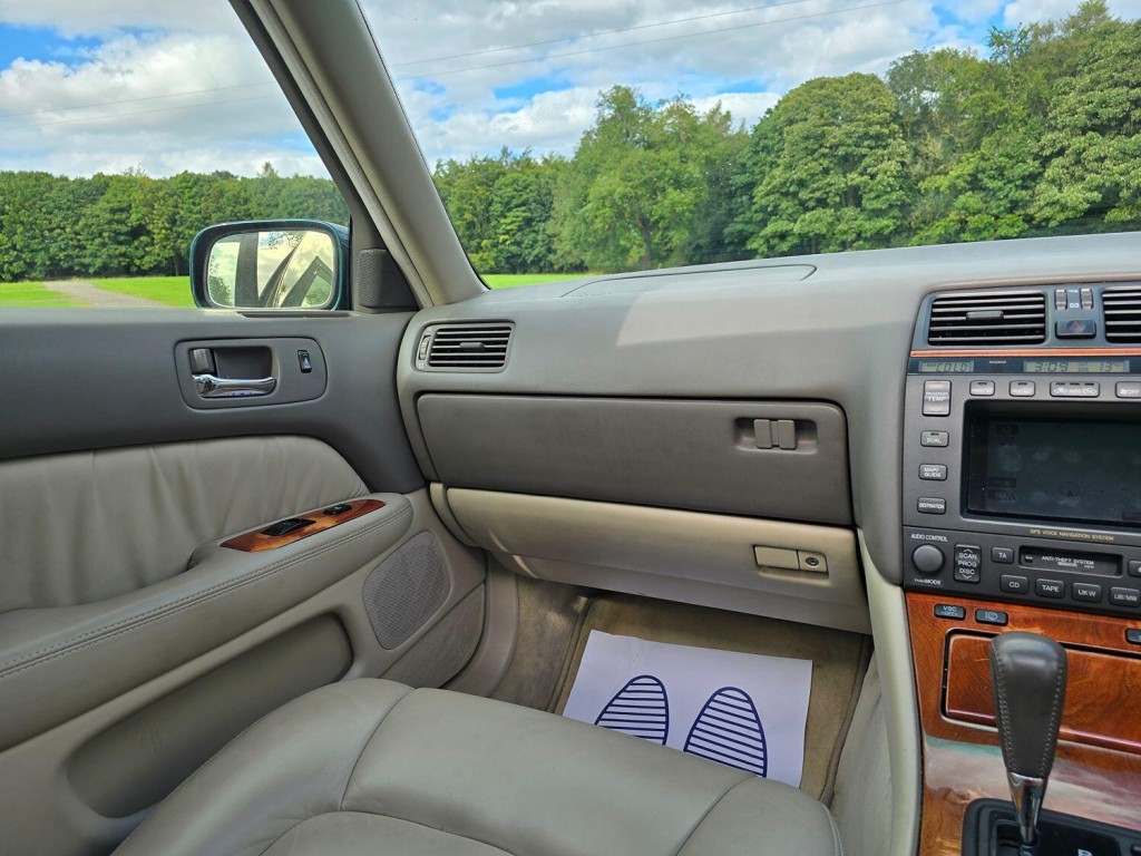 LEXUS LS  1998