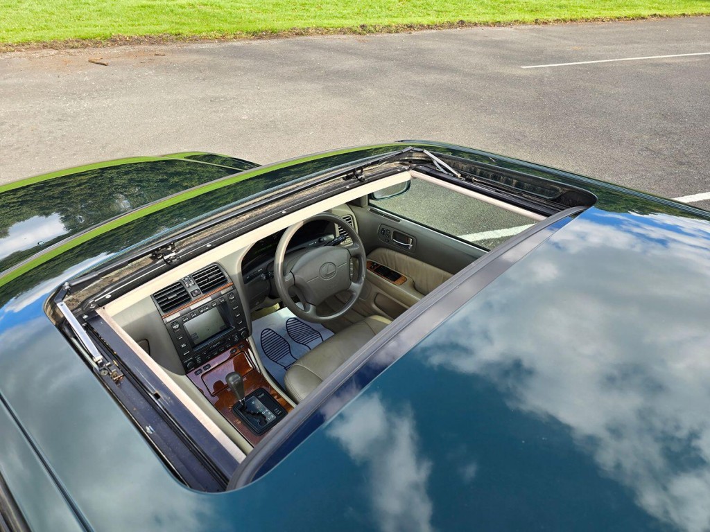LEXUS LS  1998