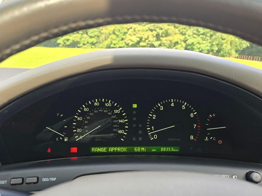 LEXUS LS  1998