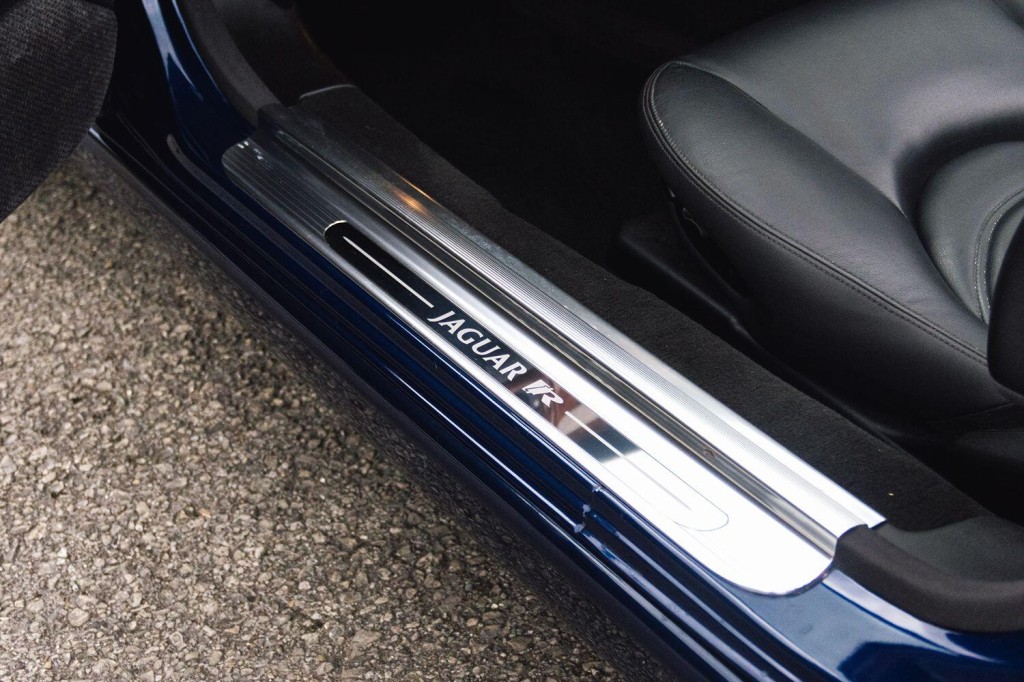 JAGUAR XKR 4.2 2004