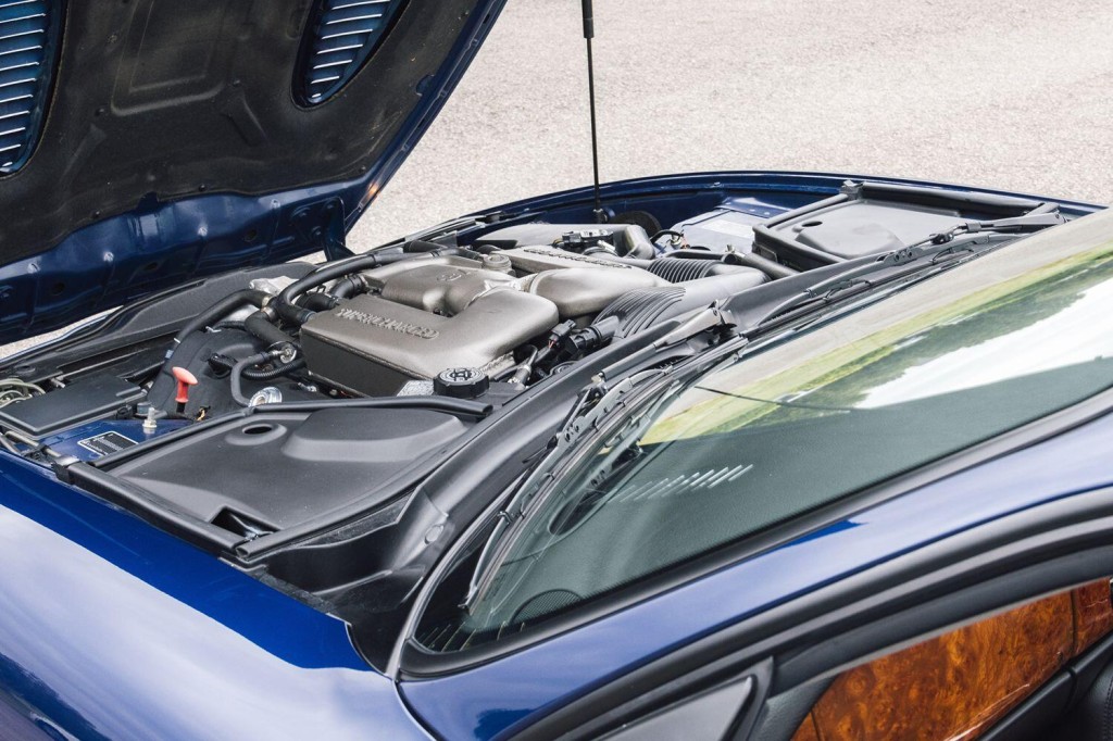 JAGUAR XKR 4.2 2004