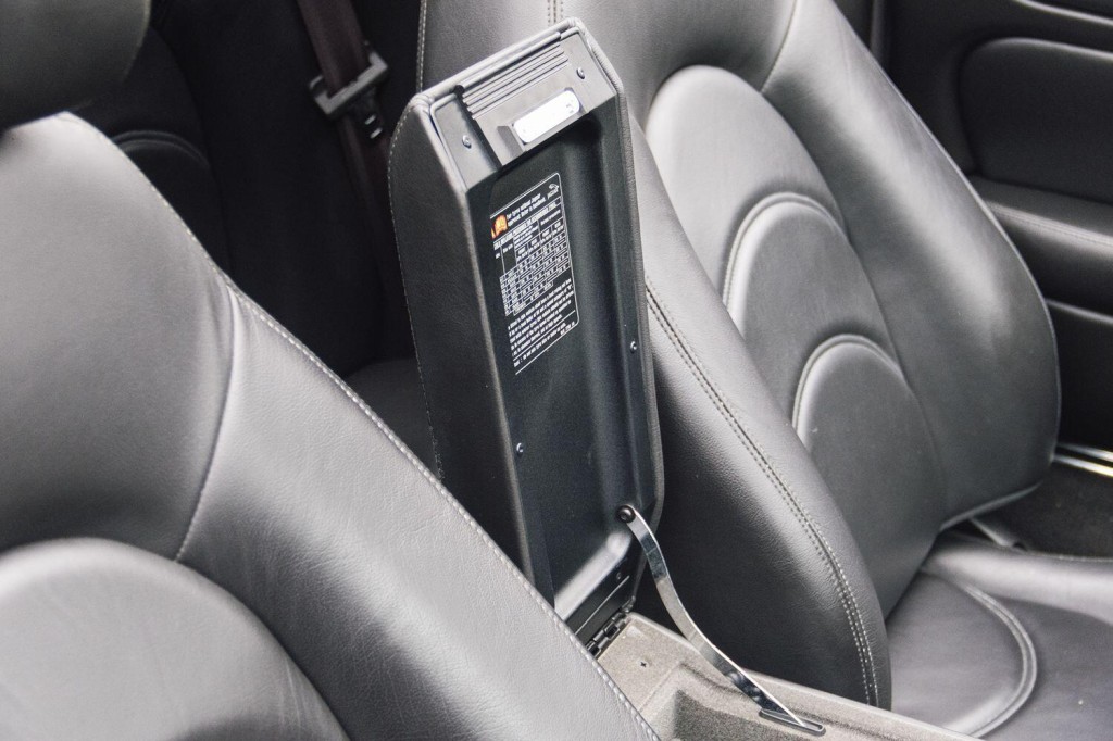 JAGUAR XKR 4.2 2004
